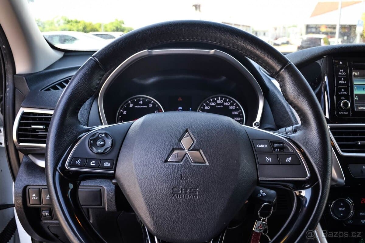 2019 Mitsubishi OSTATNÍ - 11