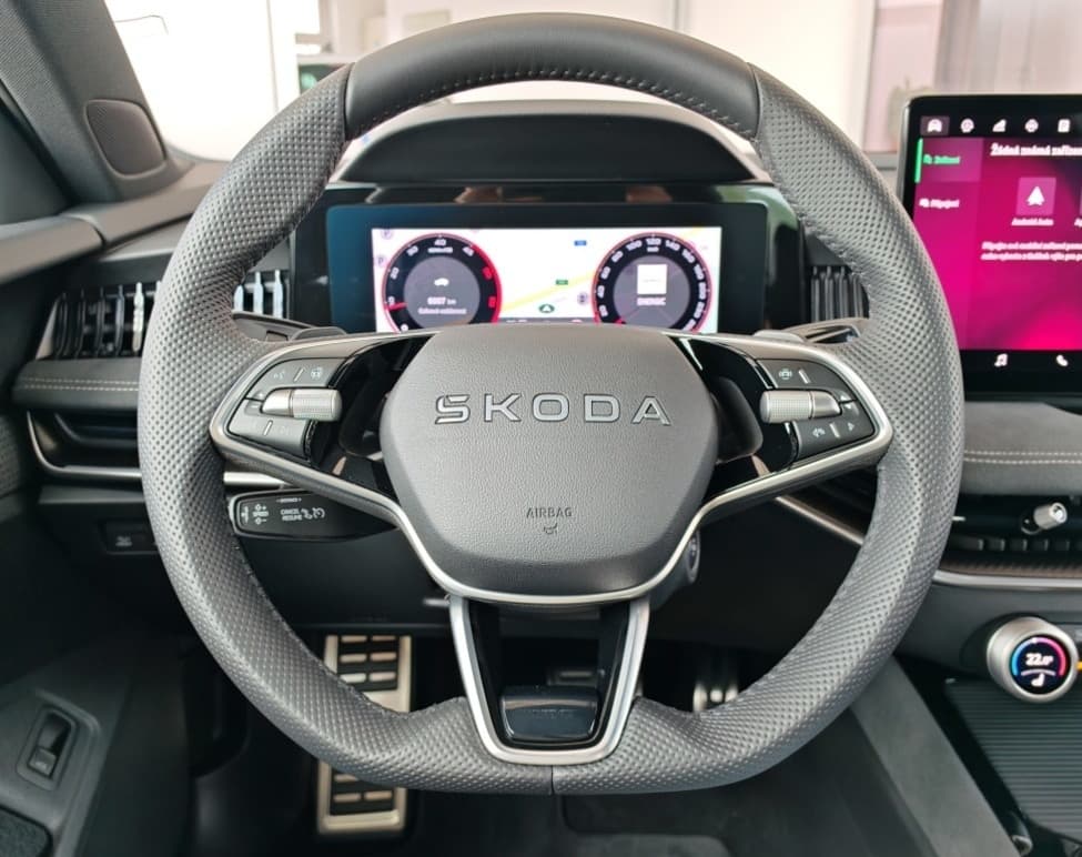 2025 Škoda SUPERB - 11