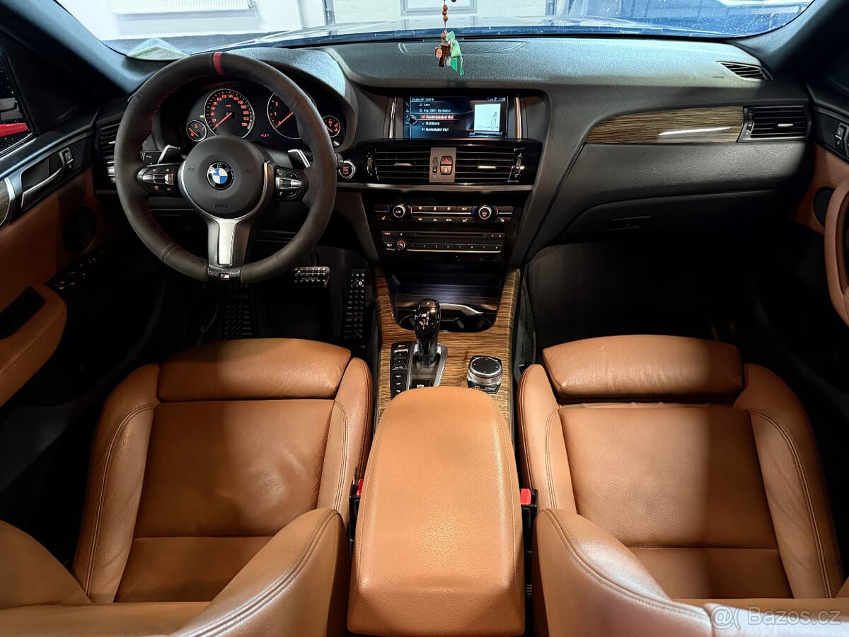 2017 BMW X4 - 11