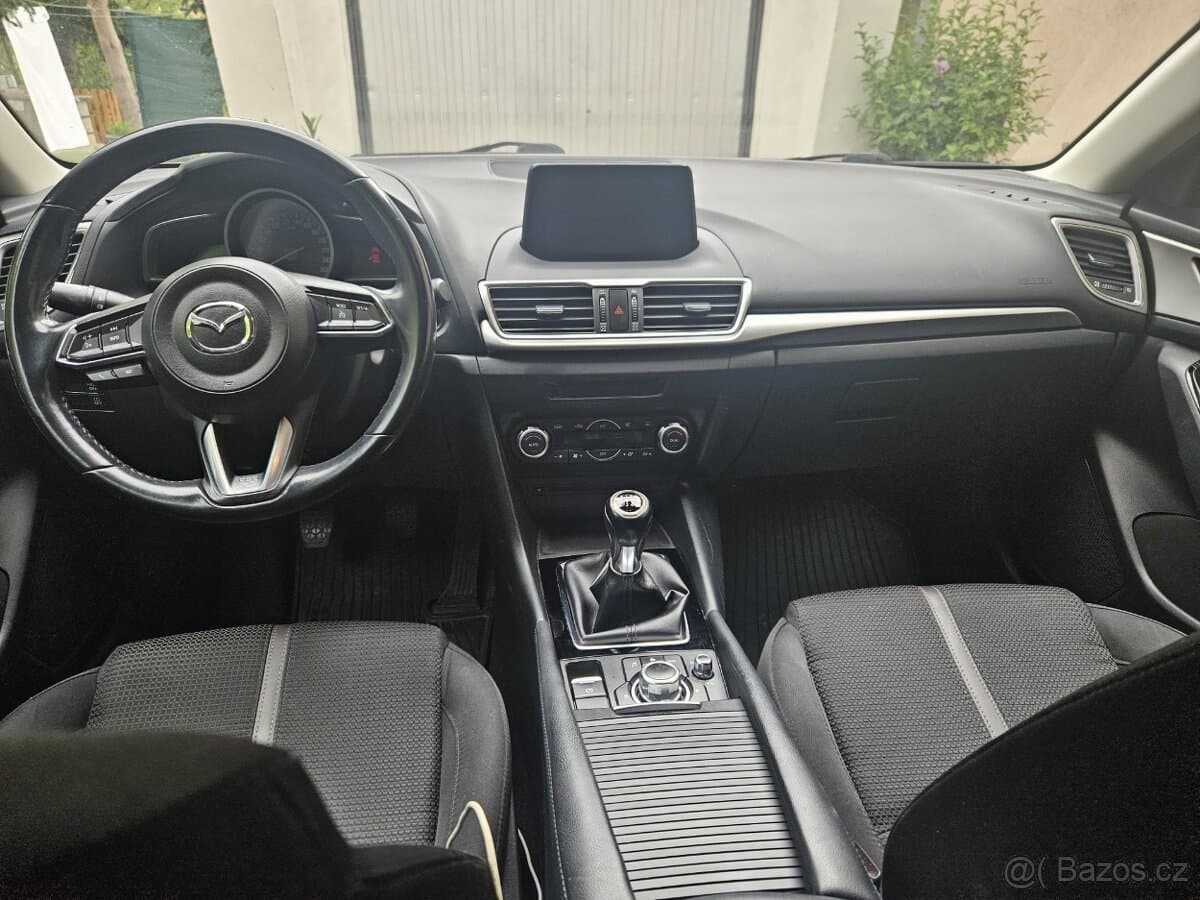 2018 Mazda 3 - 11