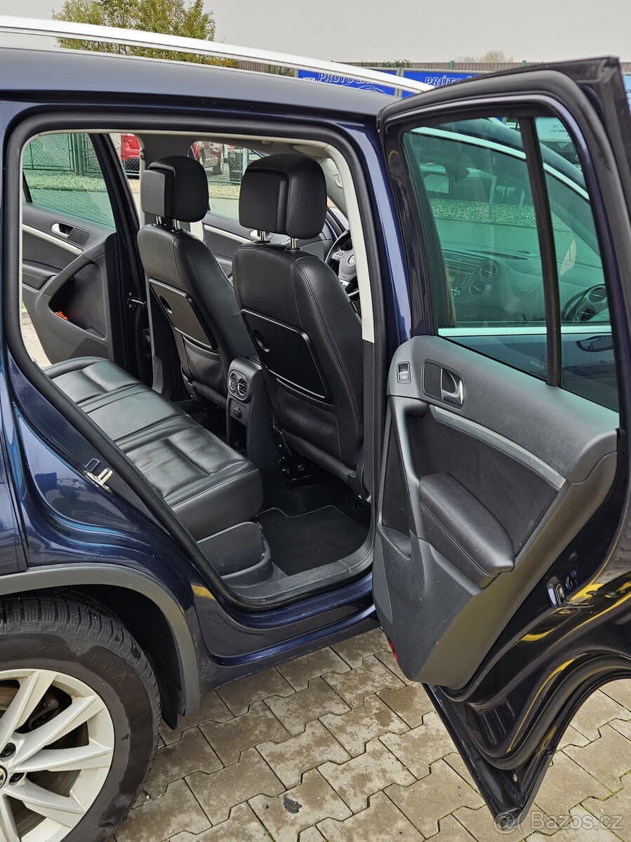 2013 Volkswagen TIGUAN - 11
