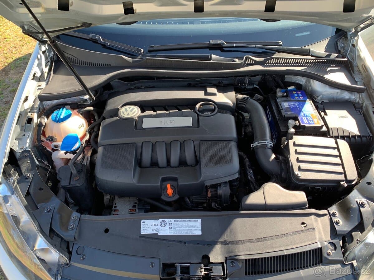 2009 Volkswagen GOLF - 11
