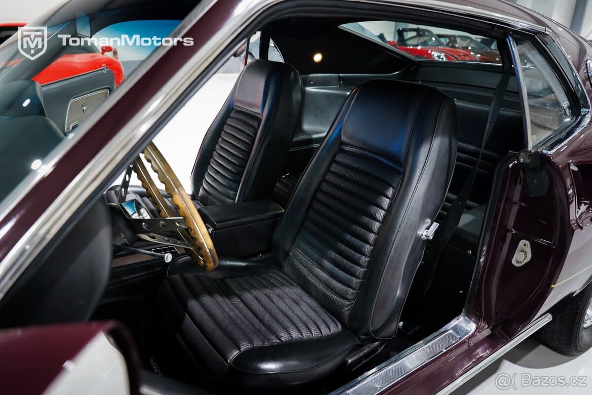 1969 Ford MUSTANG - 11