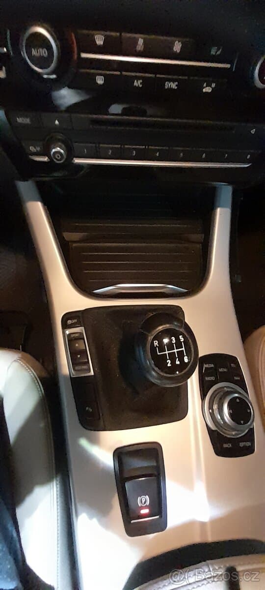 2015 BMW X3 - 11