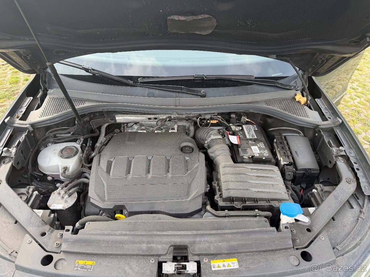 2021 Volkswagen TIGUAN - 11
