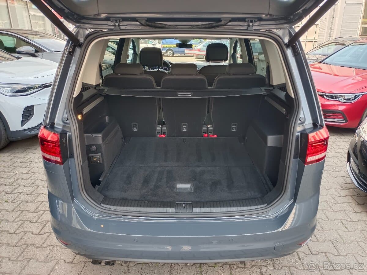 2021 Volkswagen TOURAN - 11