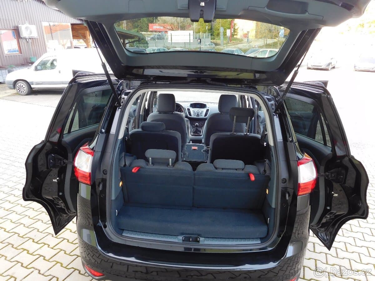 2011 Ford C-MAX - 11