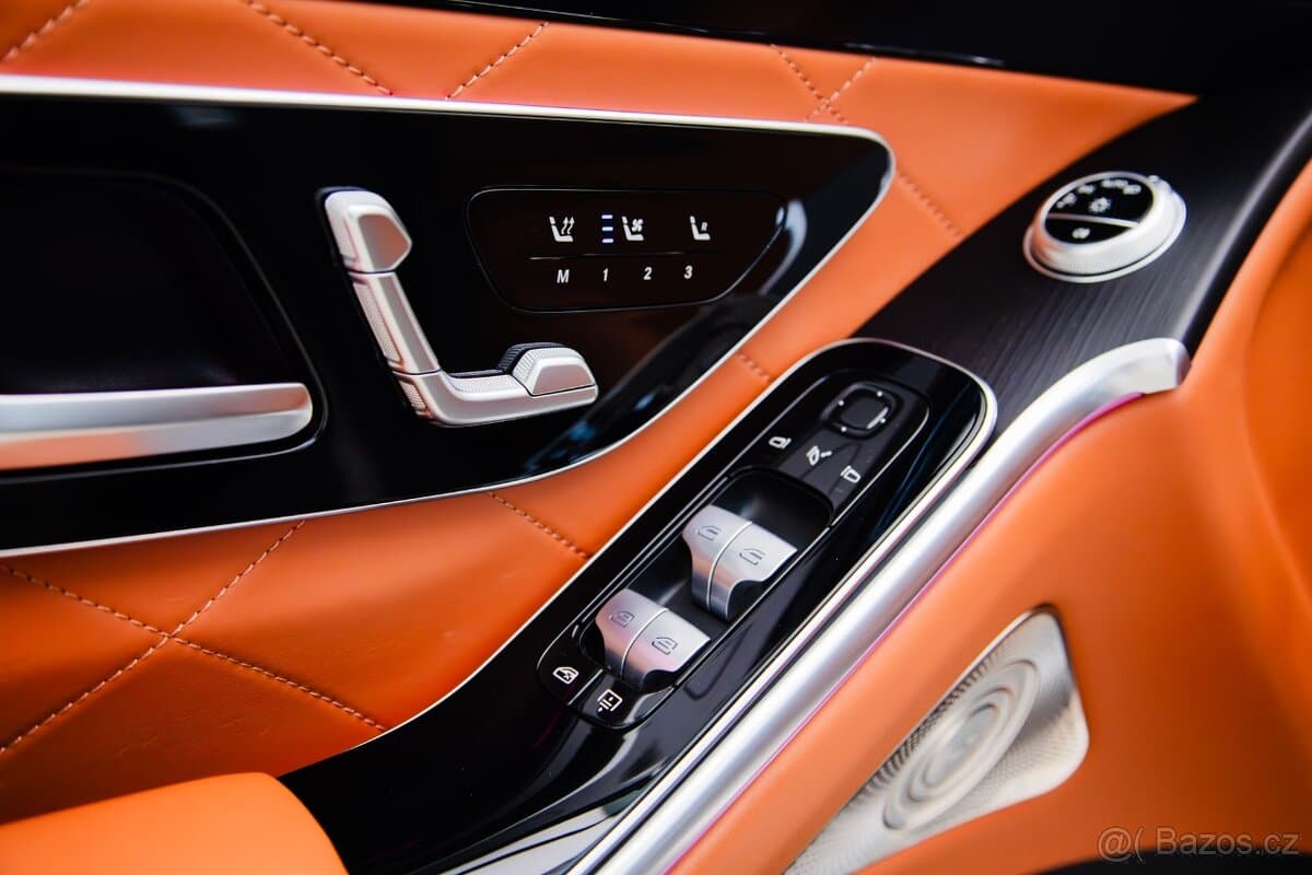 2022 Mercedes-Benz OSTATNÍ - 11