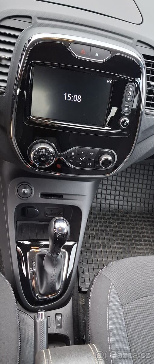 2015 Renault CAPTUR - 11