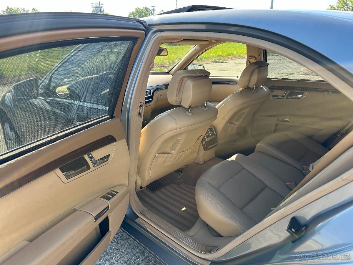 2011 Mercedes-Benz OSTATNÍ - 11