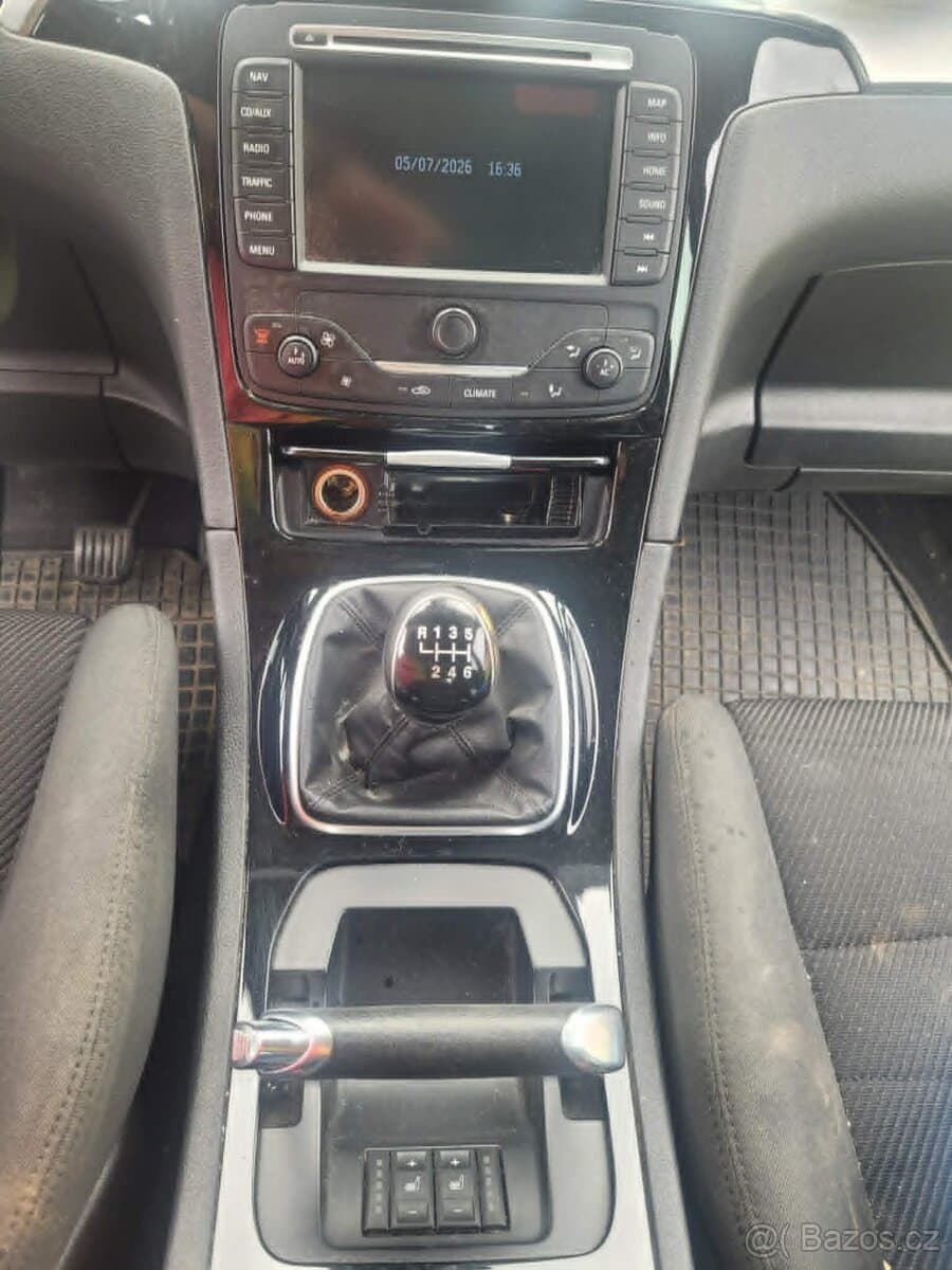 2012 Ford GALAXY - 11