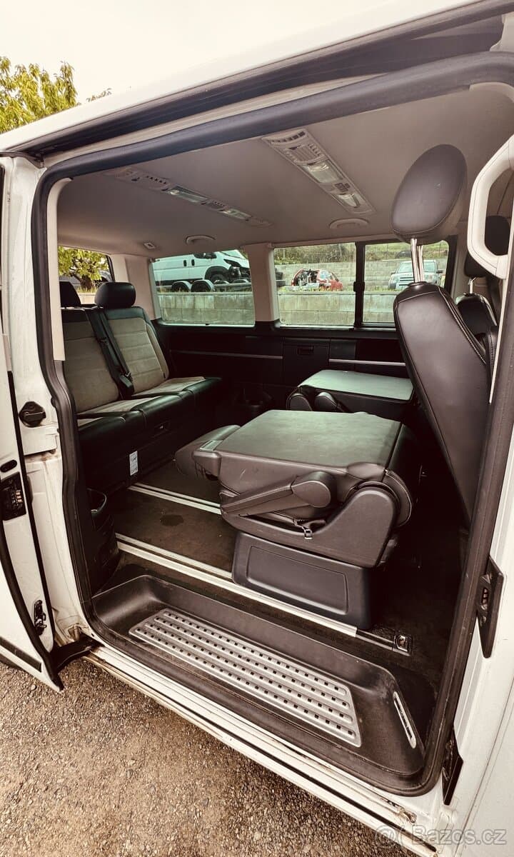 2016 Volkswagen MULTIVAN - 11