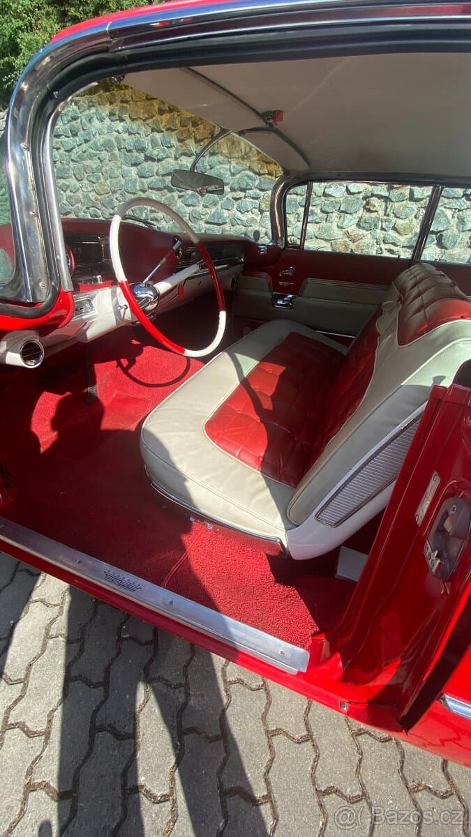 1959 Cadillac DEVILLE - 11