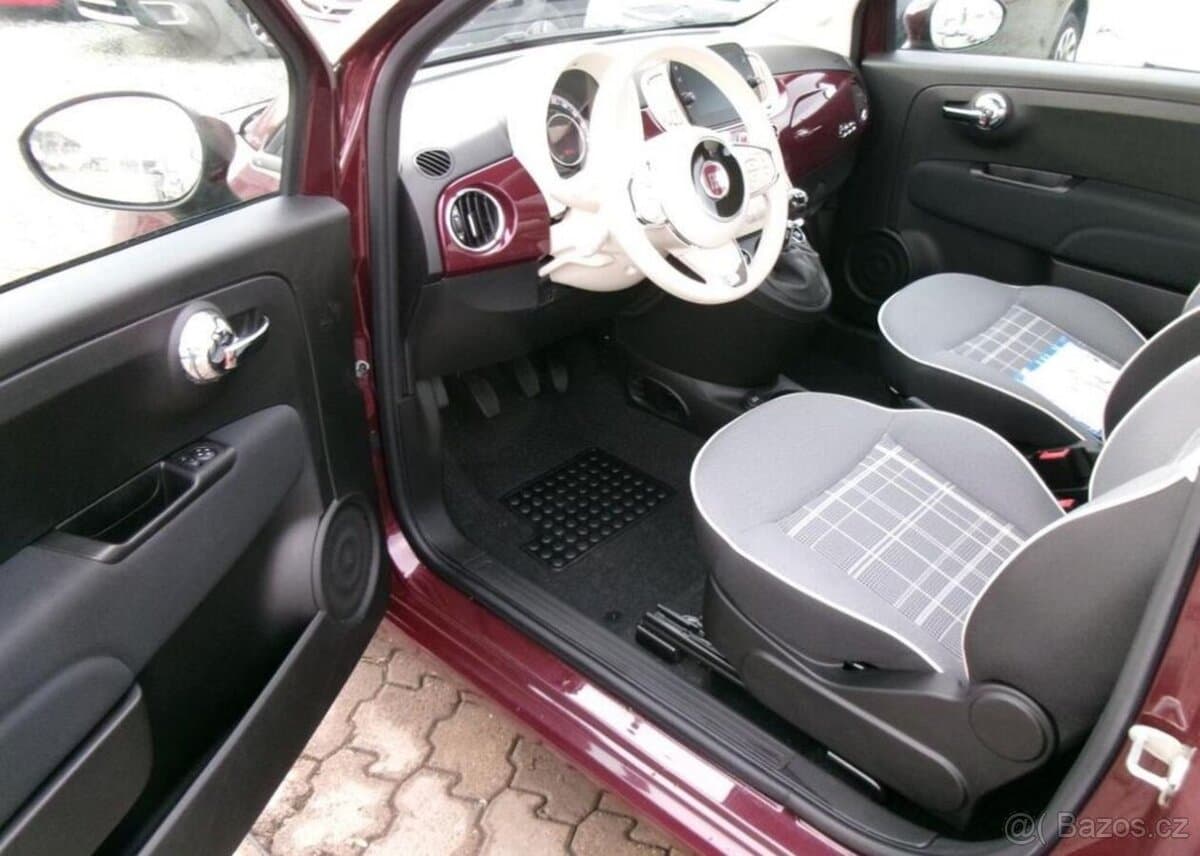2021 Fiat 500 - 11
