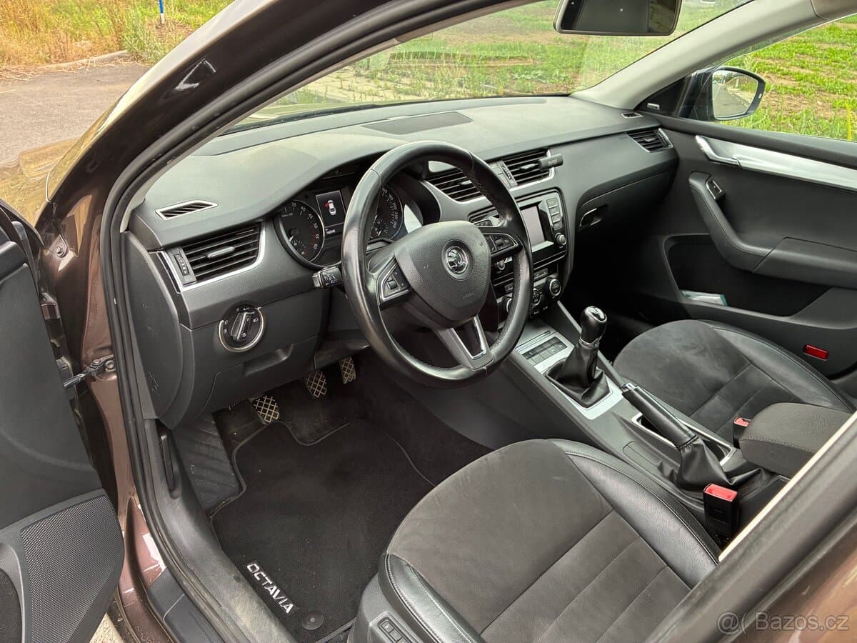 2012 Škoda OCTAVIA - 11