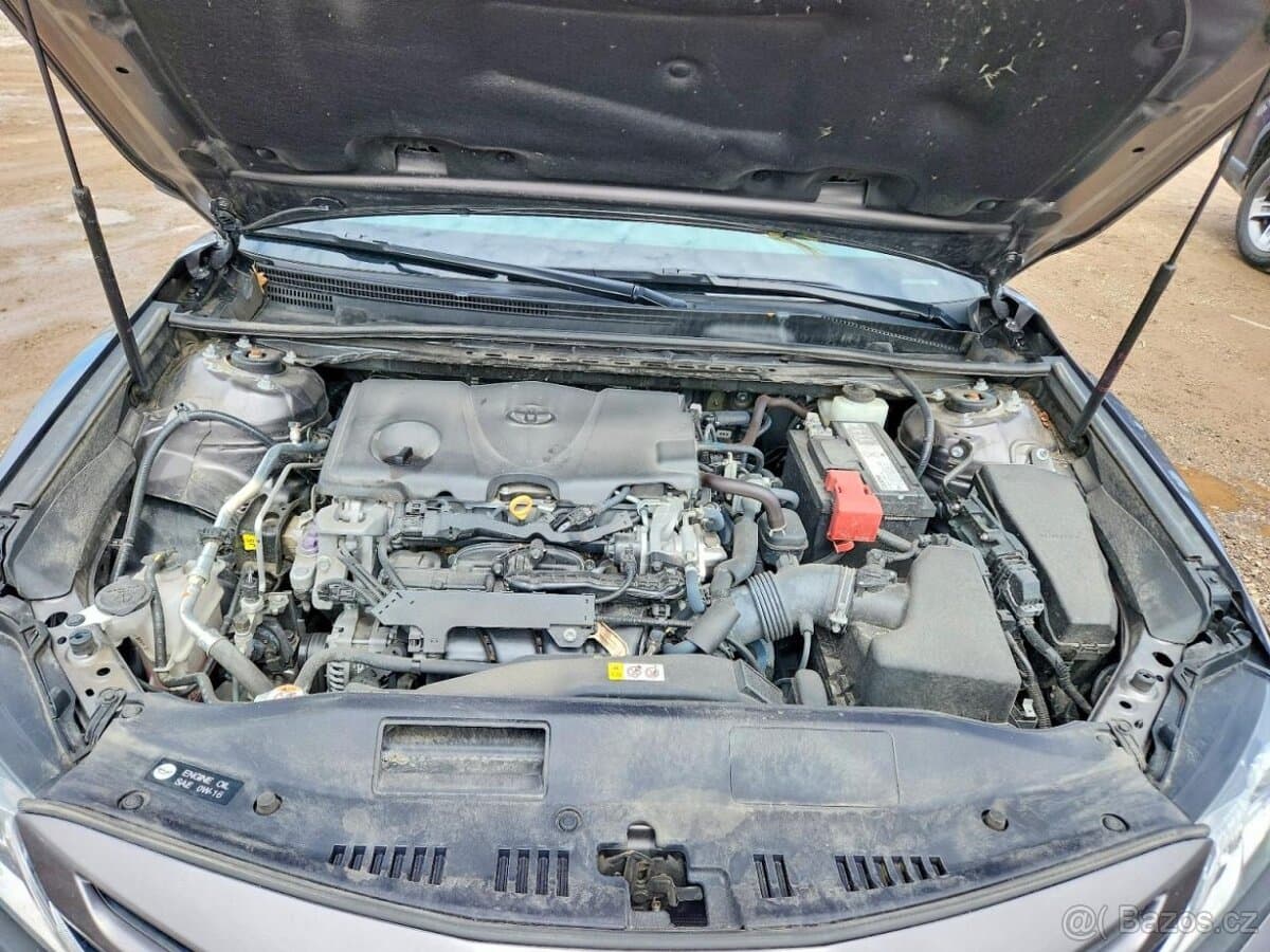 2019 Toyota CAMRY - 11