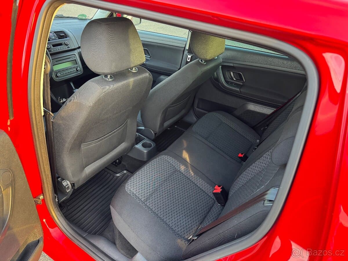 2014 Škoda FABIA - 11