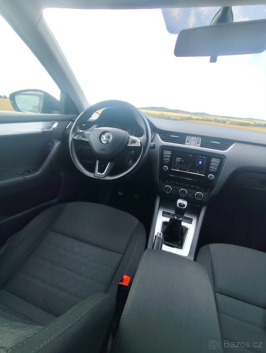 2017 Škoda OCTAVIA - 11