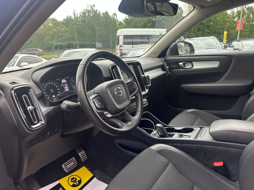 2019 Volvo XC40 - 11