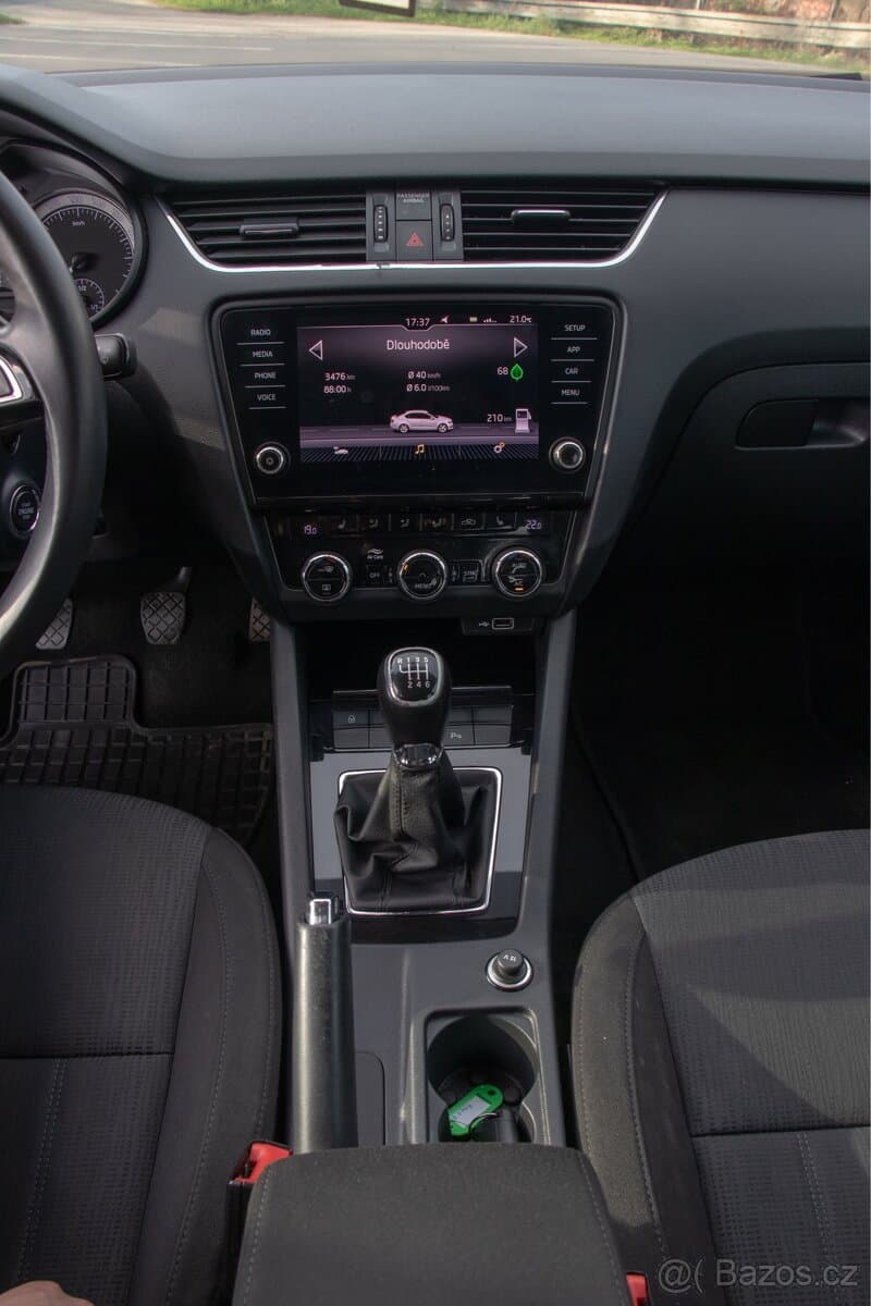 2020 Škoda OCTAVIA - 11