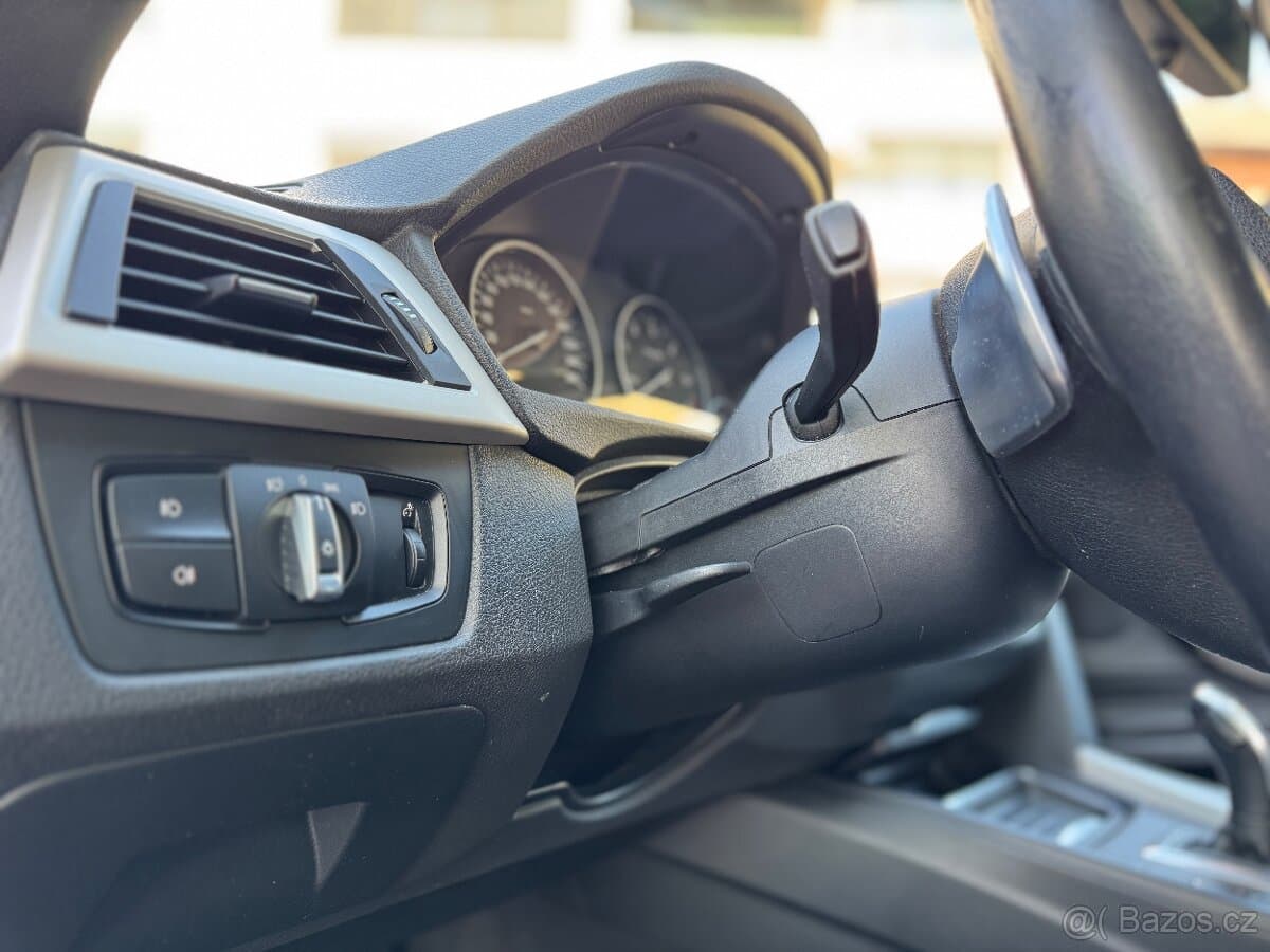 2015 BMW 3-SERIES - 11