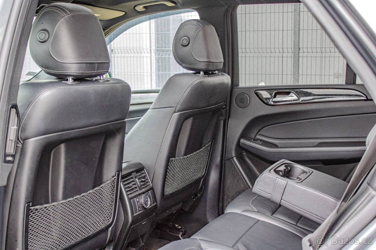 2017 Mercedes-Benz GL - 11