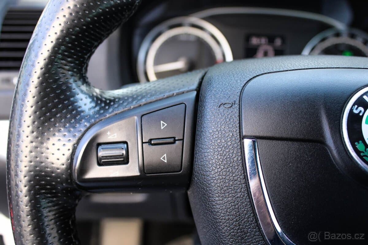 2011 Škoda OCTAVIA - 11
