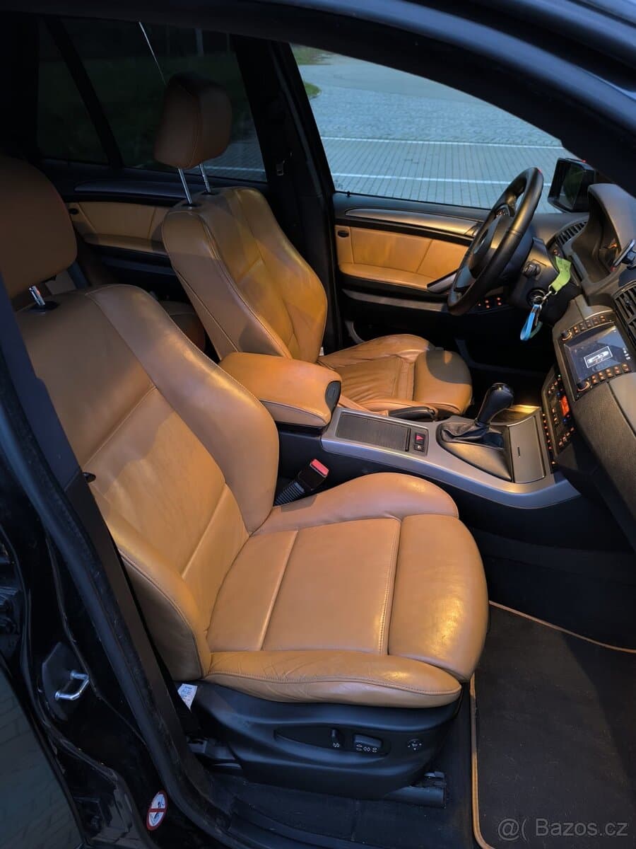 2005 BMW X5 - 11
