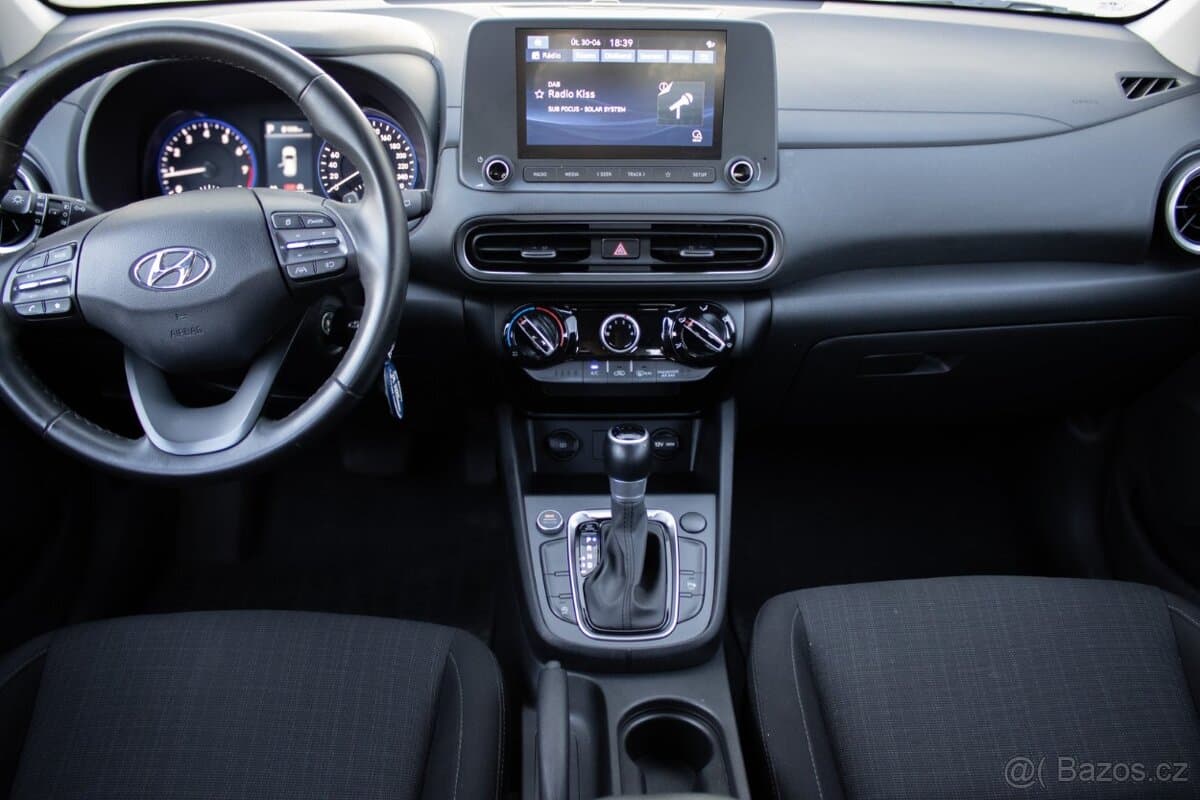 2023 Hyundai KONA - 11