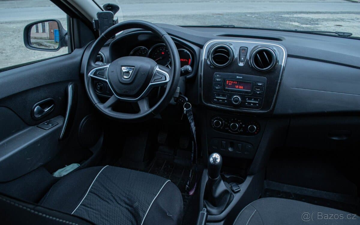 2019 Dacia LOGAN - 11