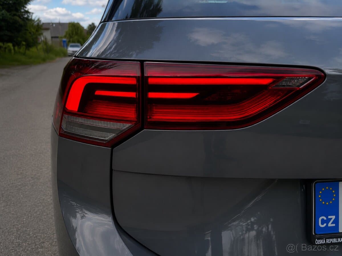 2021 Volkswagen GOLF - 11
