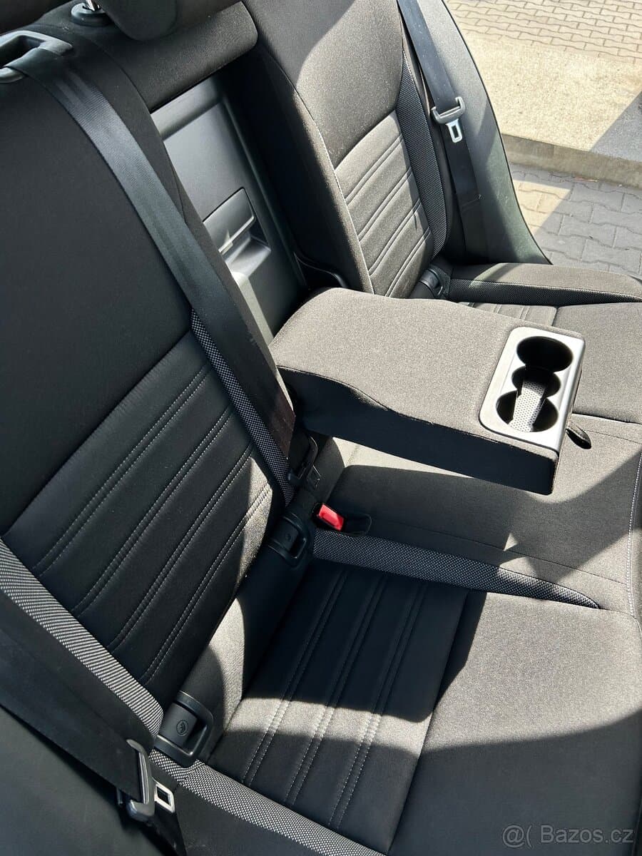 2018 Škoda OCTAVIA - 11