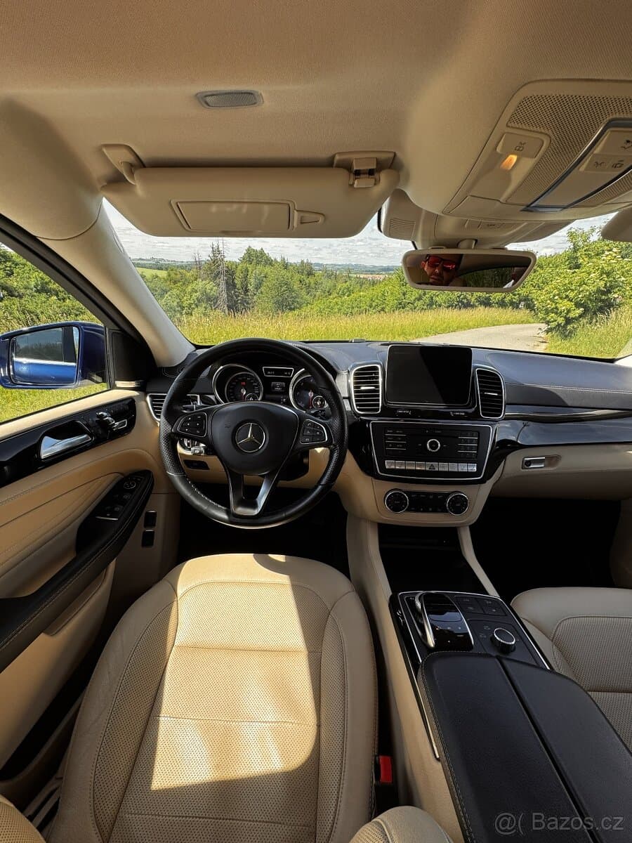 2018 Mercedes-Benz GLE - 11