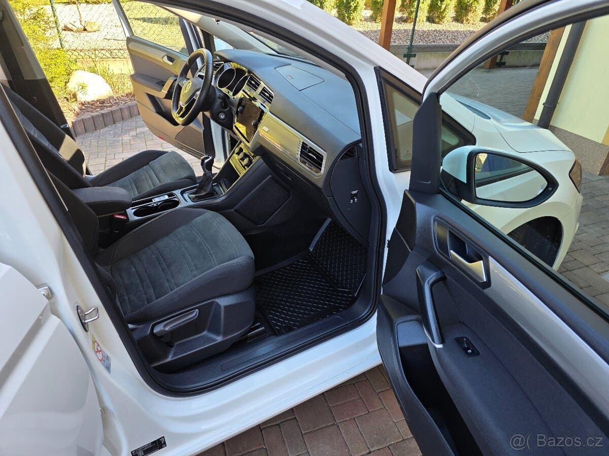 2021 Volkswagen TOURAN - 11