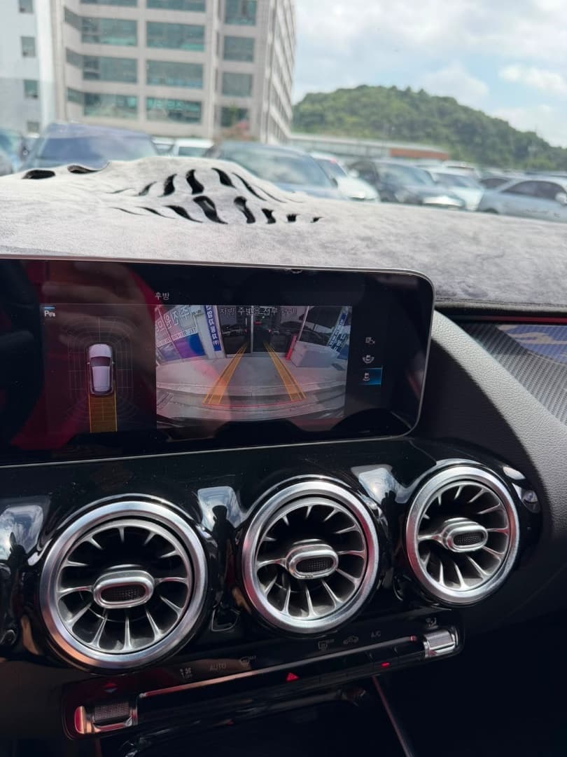 2021 Mercedes-Benz OSTATNÍ - 11