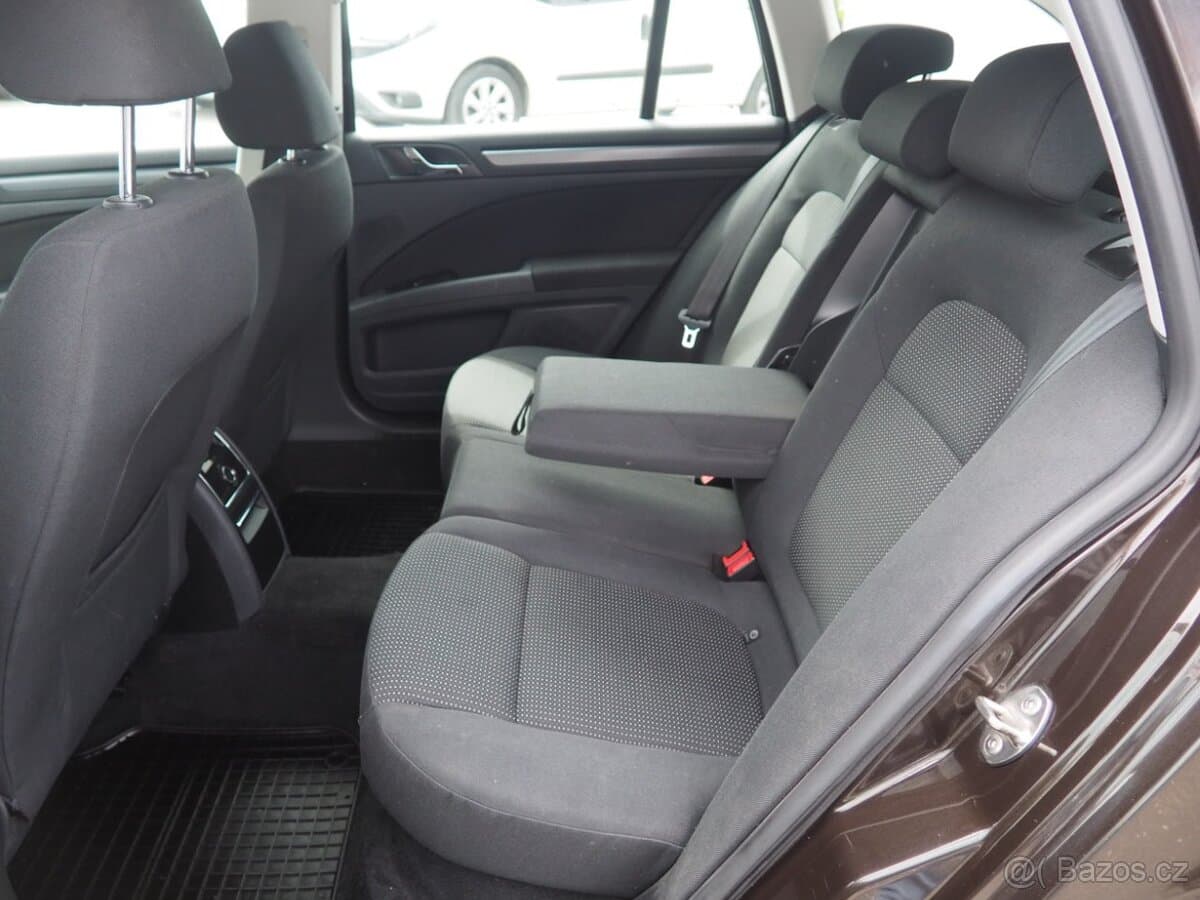 2013 Škoda SUPERB - 11