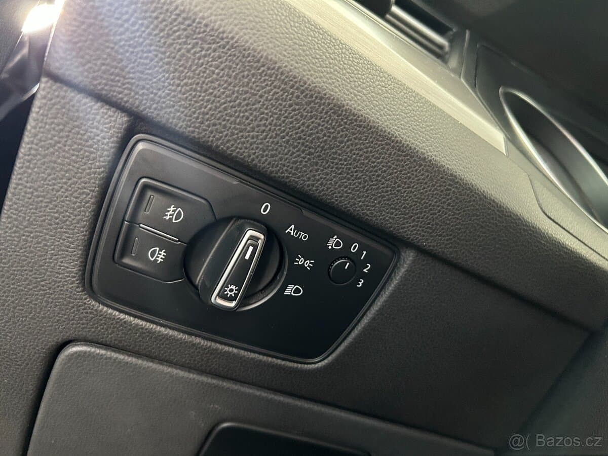 Volkswagen PASSAT - 11