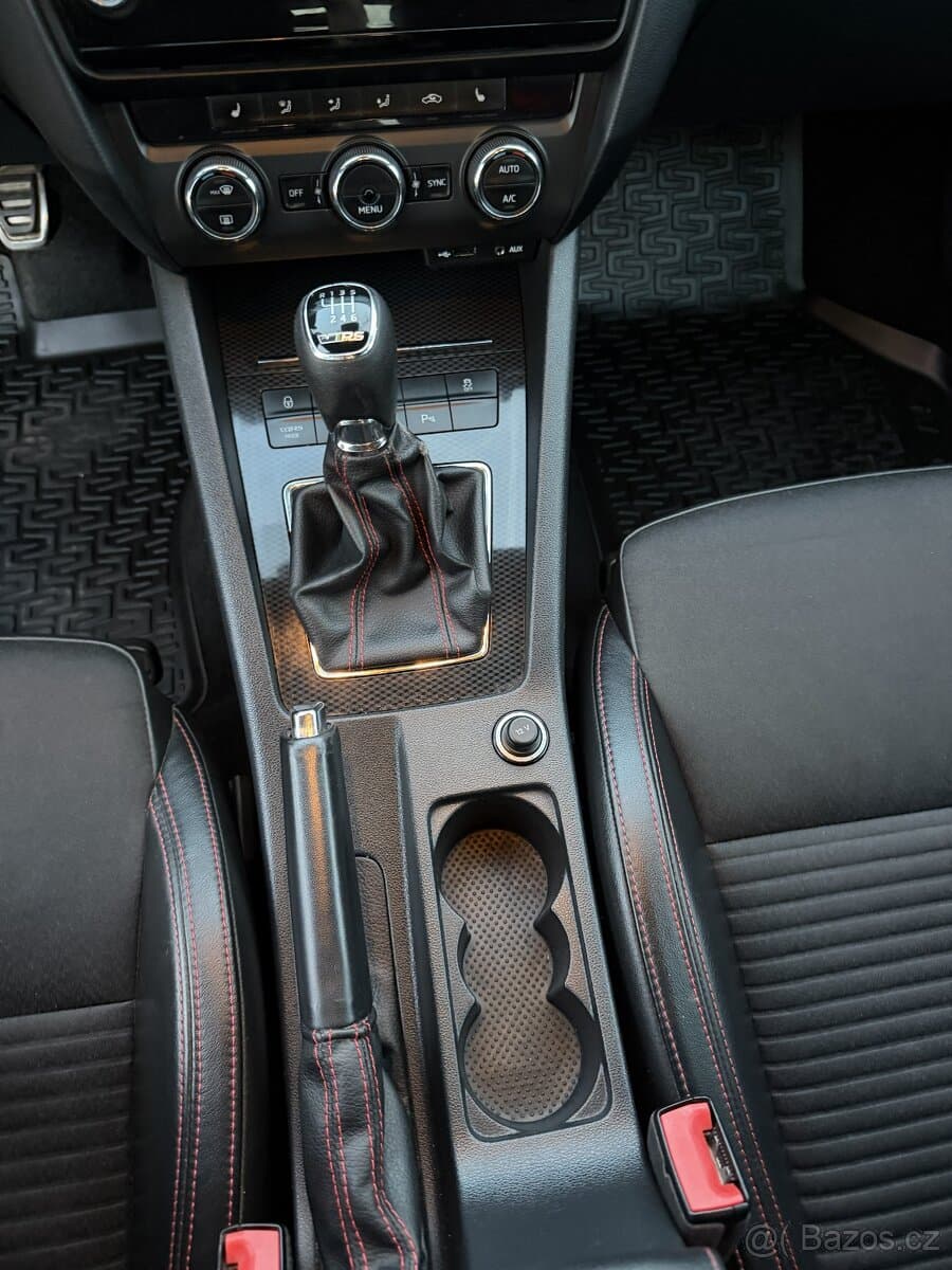 2016 Škoda OCTAVIA - 11