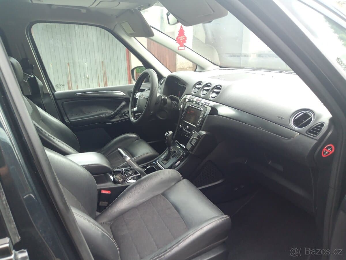 2011 Ford GALAXY - 11