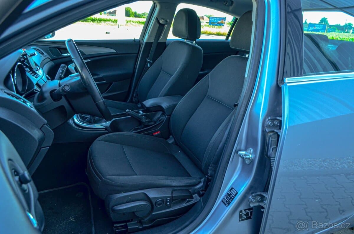 2009 Opel INSIGNIA - 11