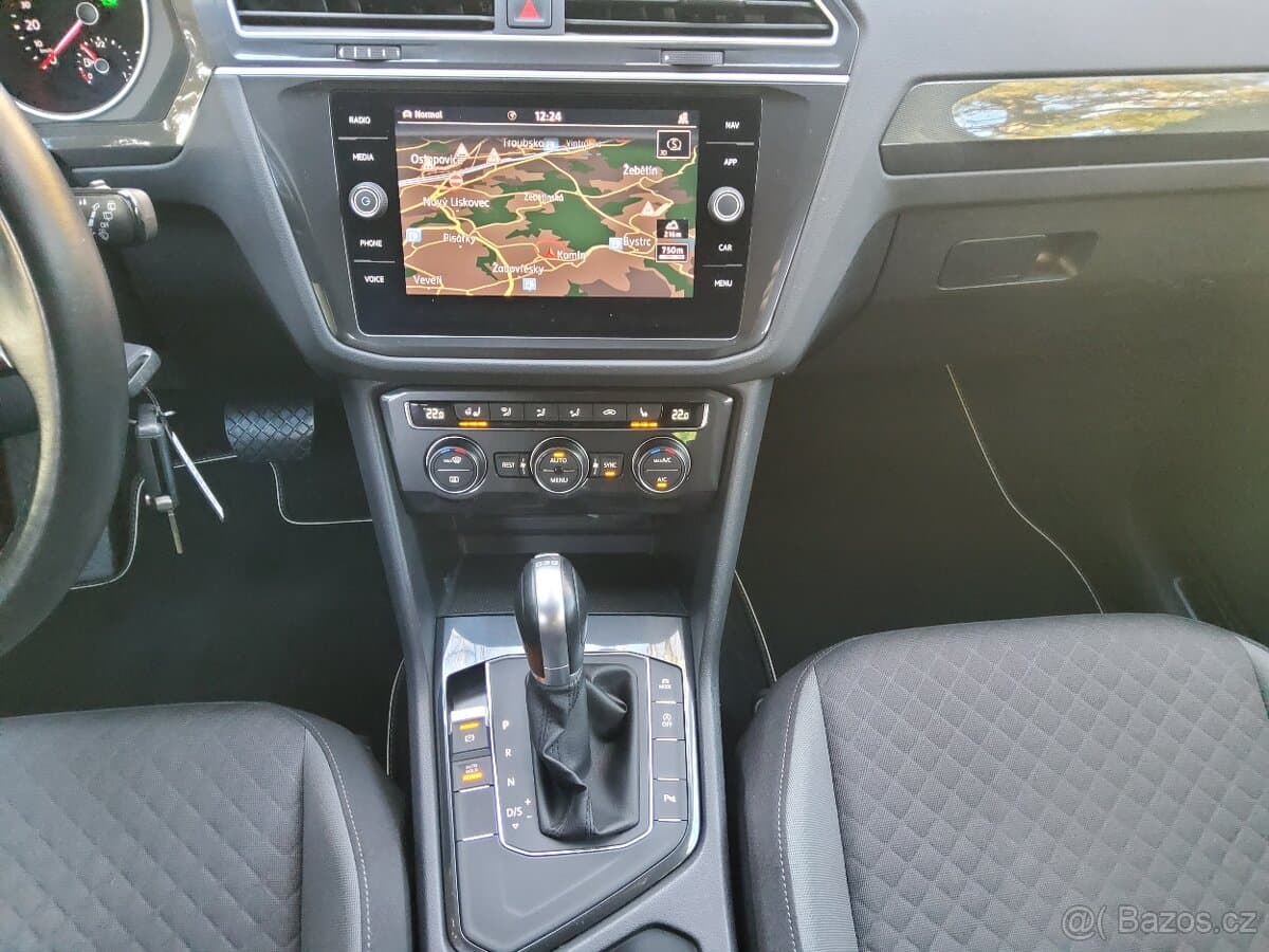 2019 Volkswagen TIGUAN - 11