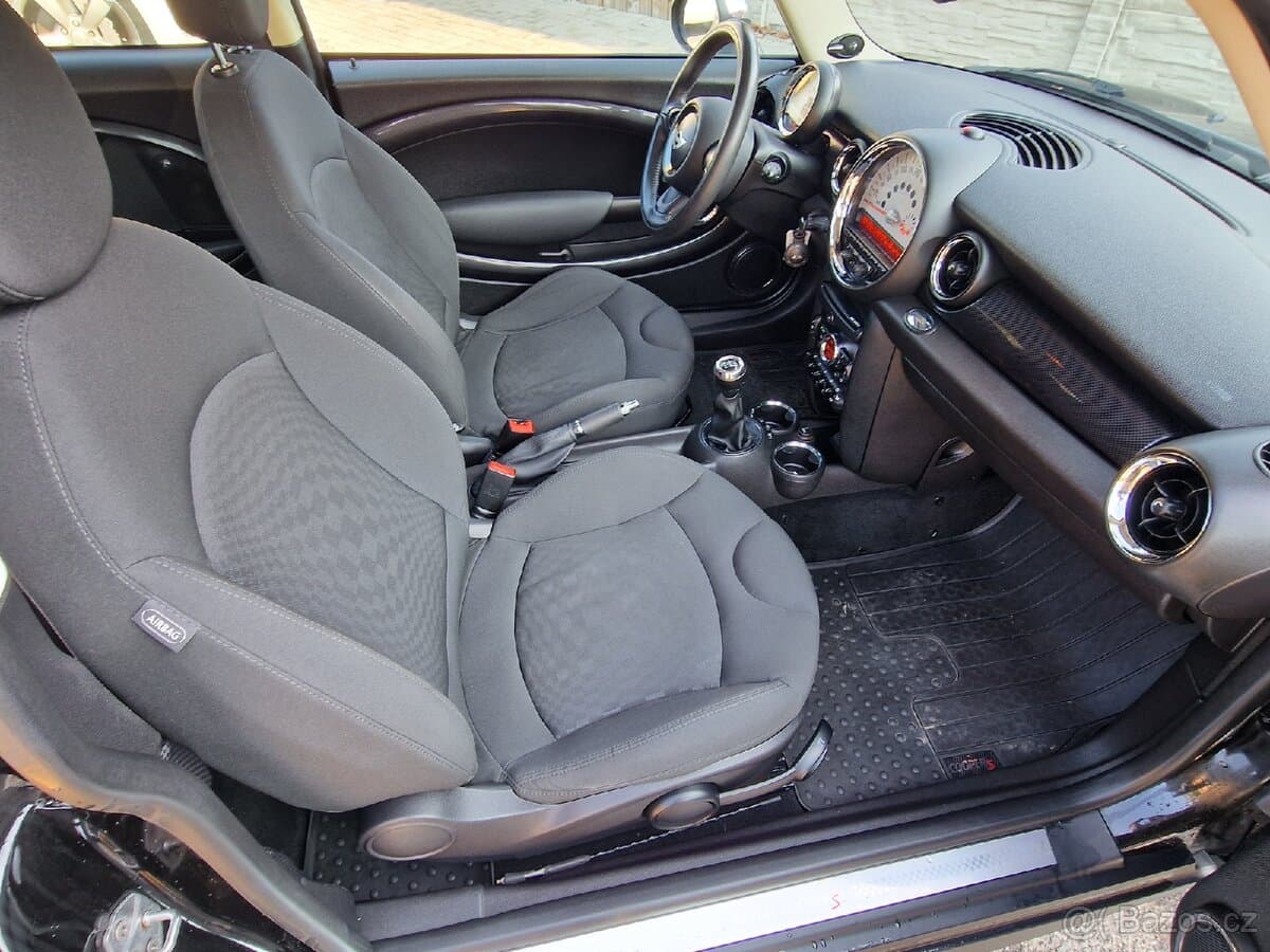 2013 Mini CLUBMAN - 11