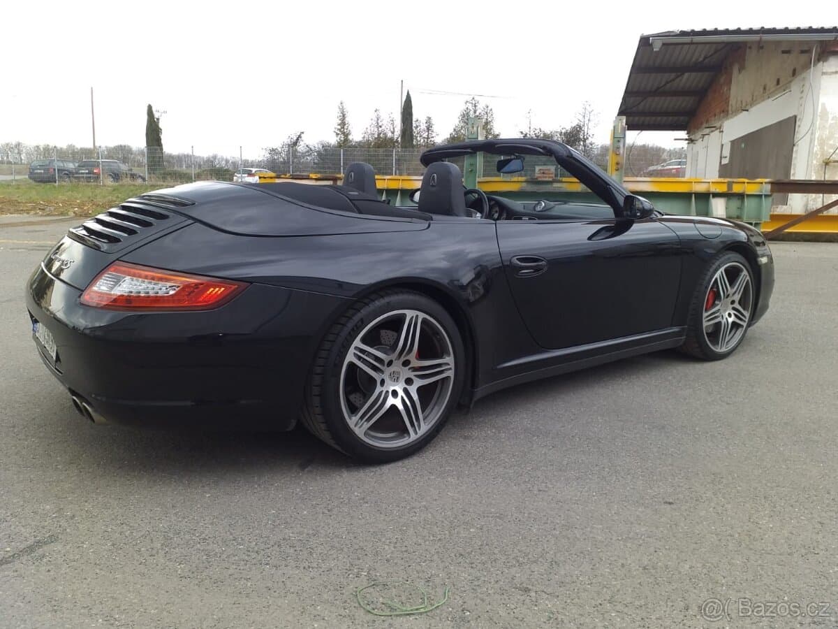 2006 Porsche 911 - 11