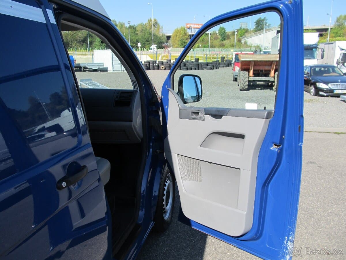 2009 Volkswagen TRANSPORTER - 11