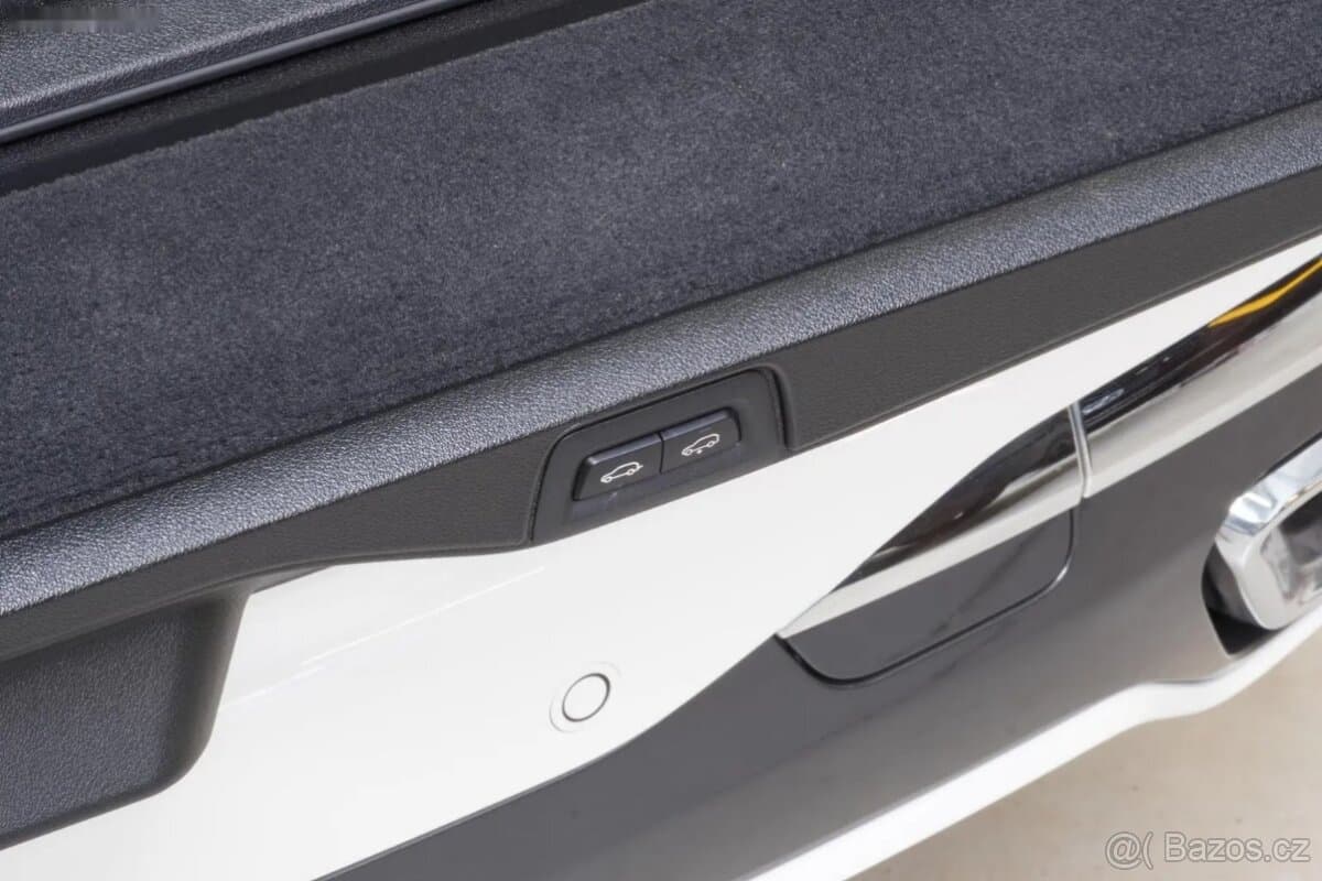 2024 BMW X7 - 12