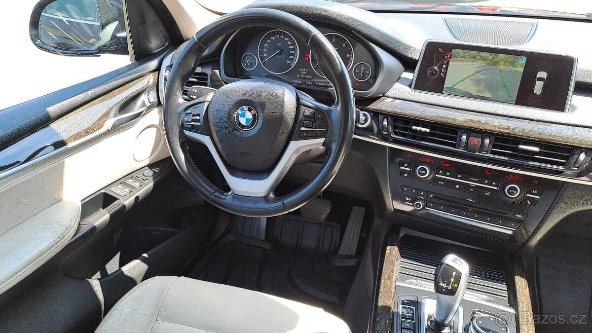 2014 BMW X5 - 12