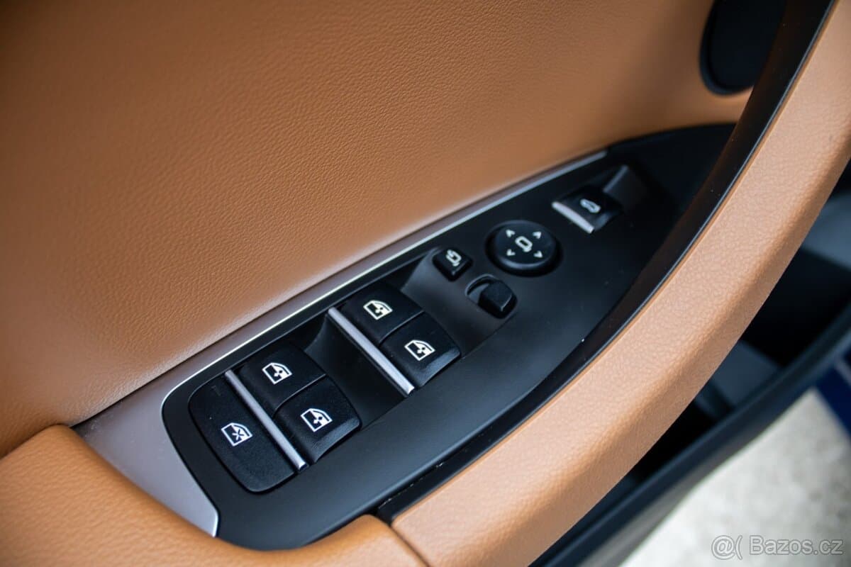 2022 BMW X3 - 12