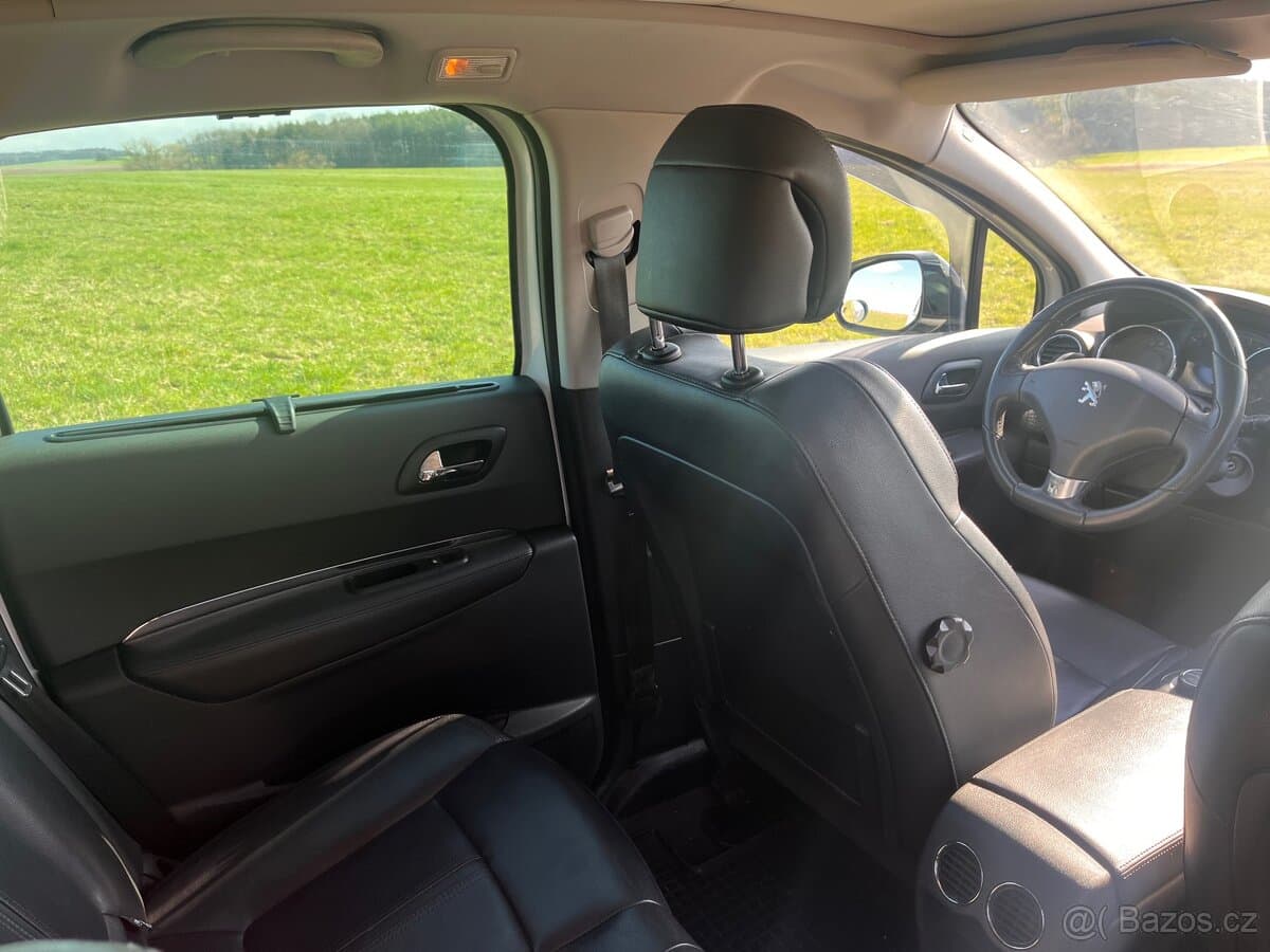 Peugeot 3008 - 12