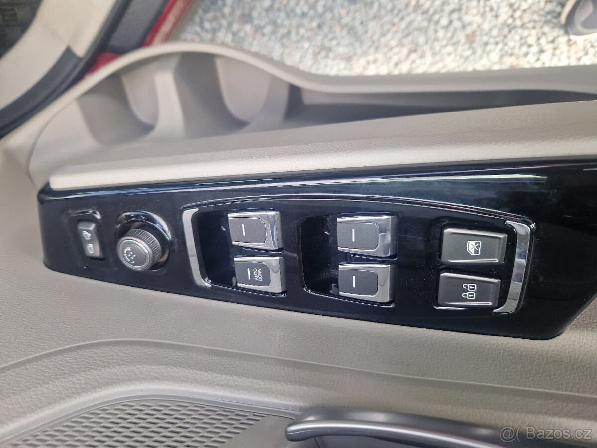 2022 SsangYong KORANDO - 12