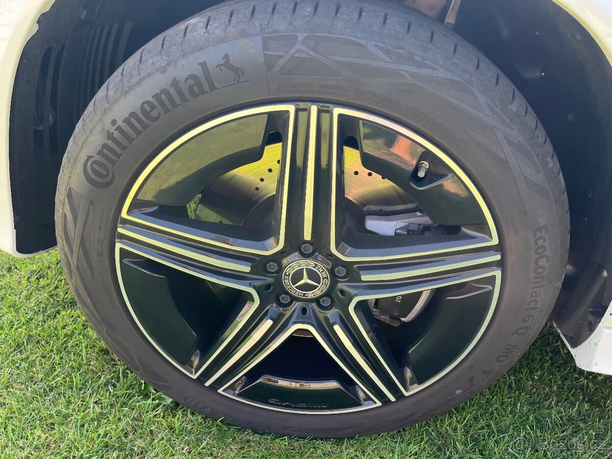 2025 Mercedes-Benz GLE - 12